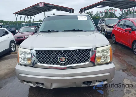2004 Cadillac Escalade Esv Platinum Edition from USA, damaged, VIN 3GYFK66NX4G262291